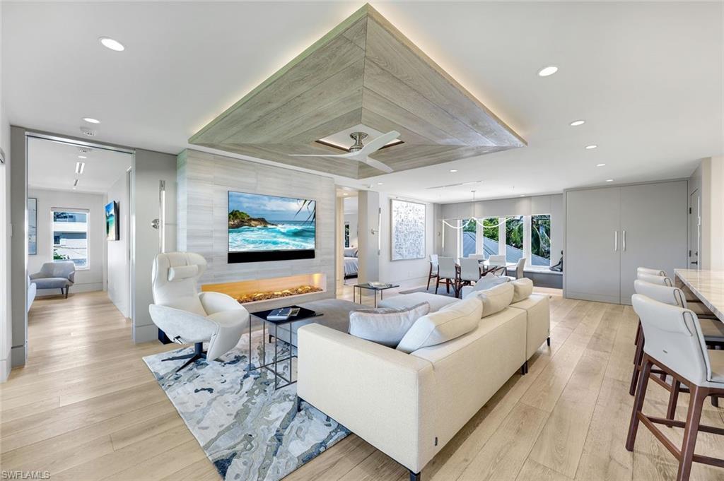 MLS #225073176 image #0