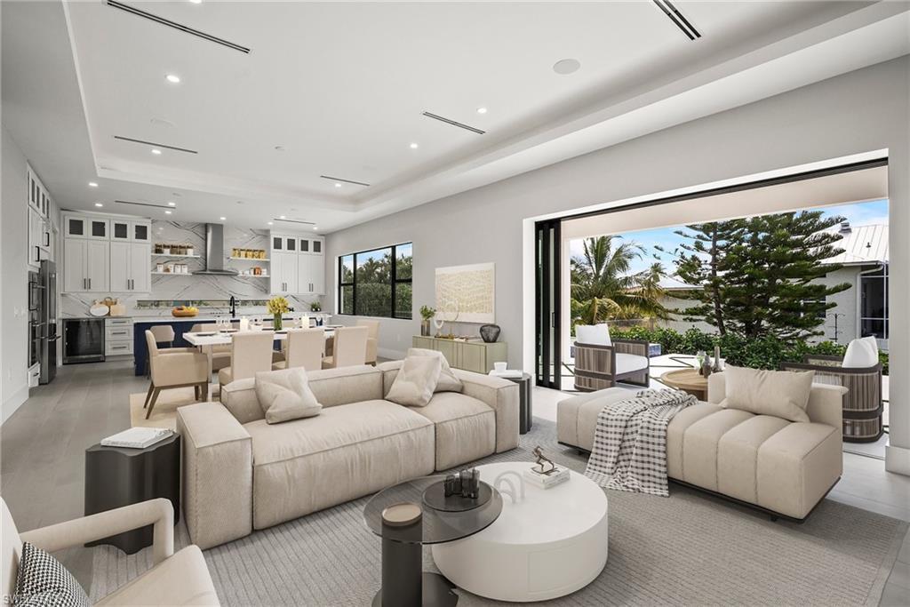 MLS #225073899 image #0