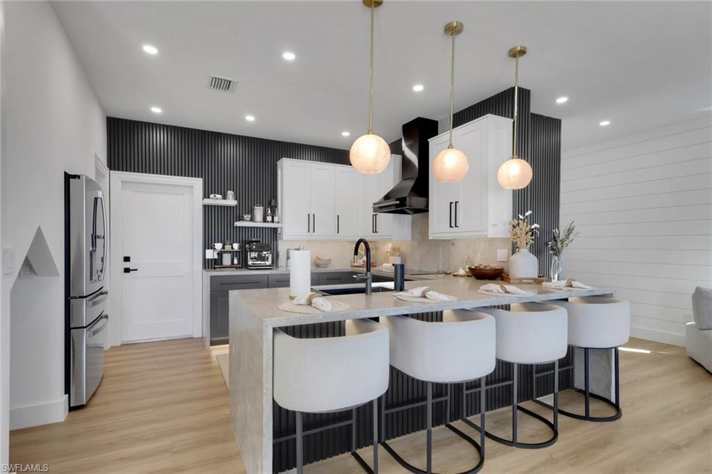 MLS #225074963 image #0