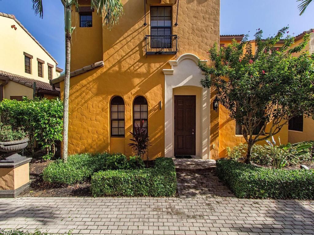 MLS #225077419 image #0