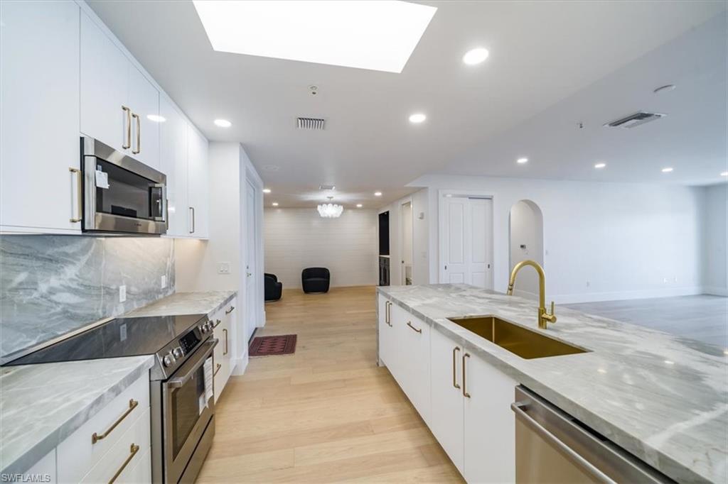 MLS #225078901 image #0