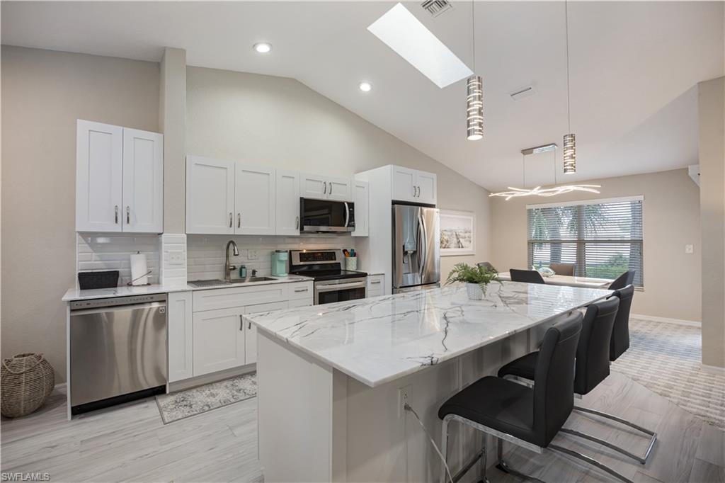 MLS #226016122 image #0